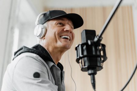 news-radio-a-man-in-headphones-works-in-a-studio-u-2022-03-02-21-18-02-utc