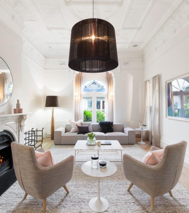 living-room-2021-08-26-20-03-40-utc