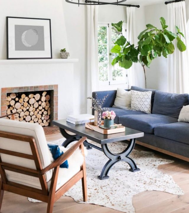 simple-living-room-interior-2022-12-16-00-33-43-utc